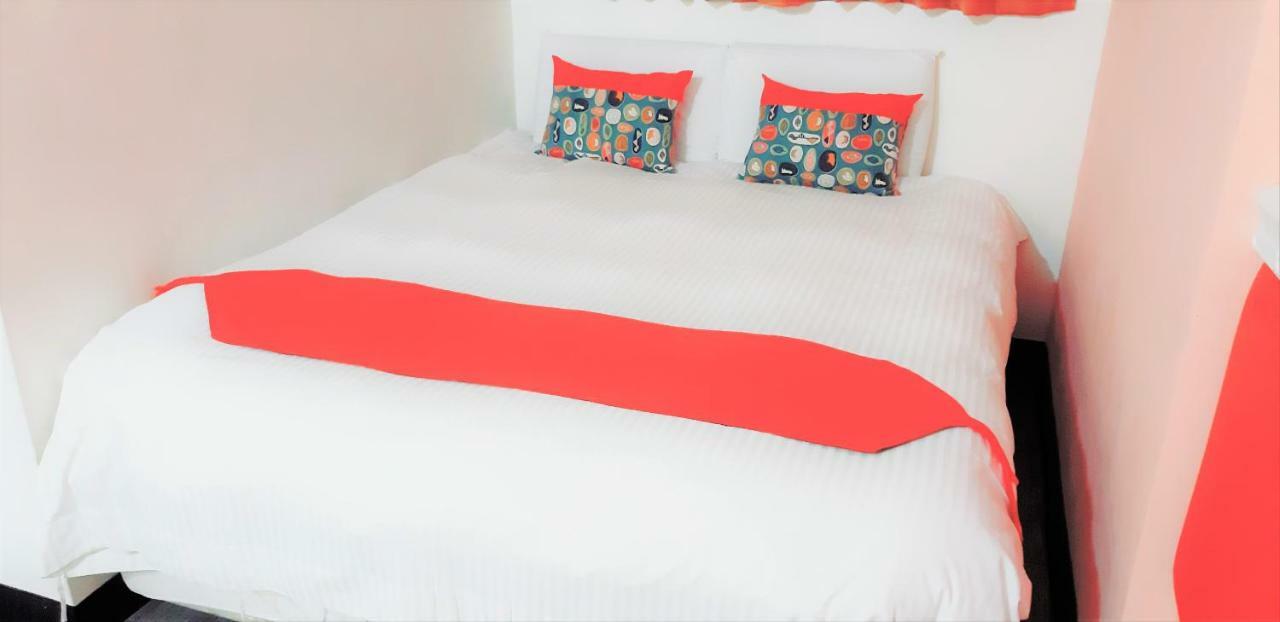 Laichite Hotel Love River Каосюн Екстериор снимка